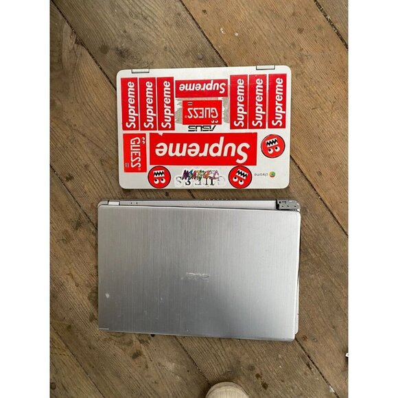 BROKEN LAPTOP LOT - ASUS Chromebook C302C & Acer Aspire - With 3 Untested Cords - Picture 9 of 12